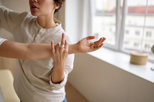 How Can Physiotherapy in Dubai Help with Sports Injuries?